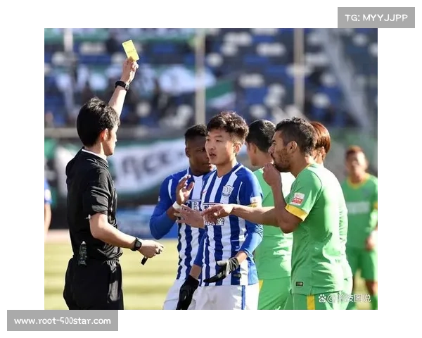 VAR时代裁判判罚细节争议被放大，俱乐部策略性抗争激进化